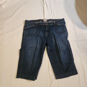 Levi's Dark Indigo Cropped Denim Capri Jeans